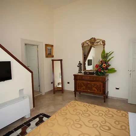 Nel Regno Di Nápoly