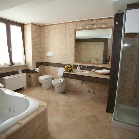 Panzió Nel Regno Di 4*