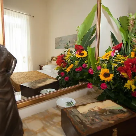 Nel Regno Di Panzió Nápoly