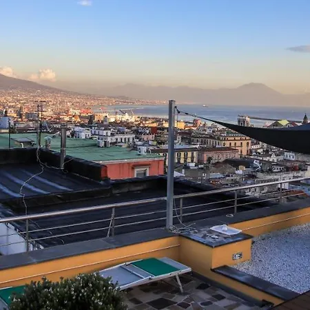 Nel Regno Di Panzió